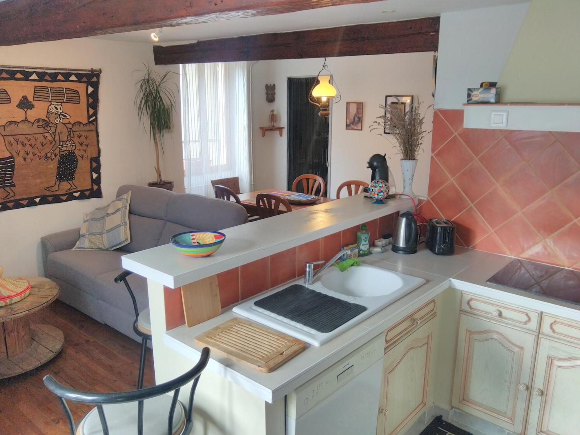 Romans-sur-Isère, maison de rue en centre ancien Esterno foto